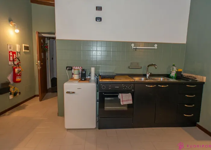 Διαμέρισμα Fuoriporta Affitti Brevi - Monolocale Emanuele 4 *